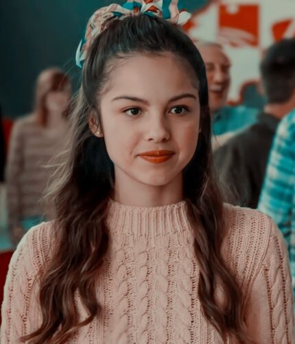 American Singer- Songwriter Olivia Rodrigo Pink Cable Knit Sweater